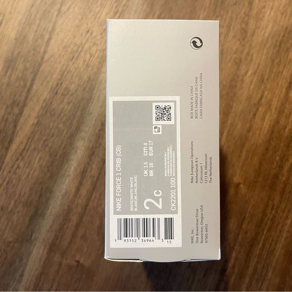 Nike Air Force 1 Crib Shoes - Picture 4 of 11